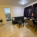 Lillestrom Home דירה *